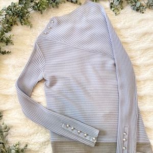 Slim fit long sleeve sweater